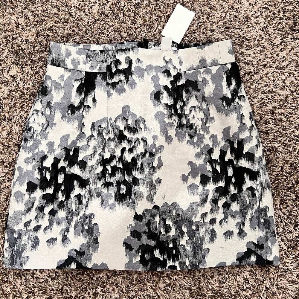 Brand new midi skirt